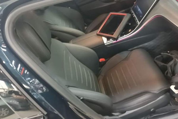 Mercedes-Benz C-Class 2023, 26700 км, за 29871 USD - фото 24