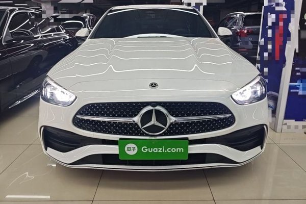 Mercedes-Benz C-Class 2023, 18200 км, за 28816 USD