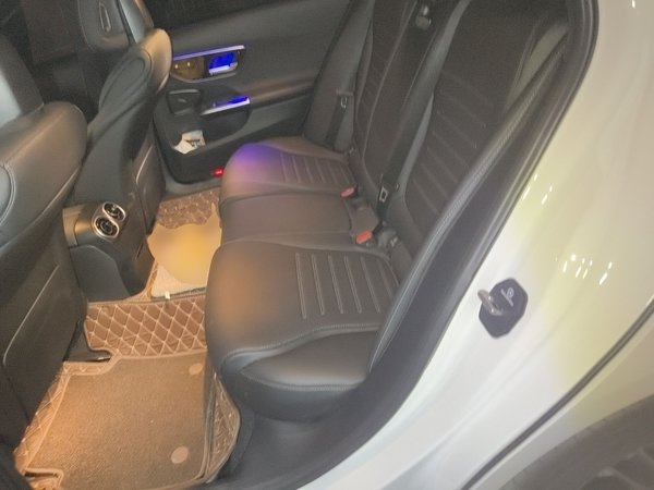 Mercedes-Benz C-Class 2023, 34100 км, за 28959 USD - фото 13