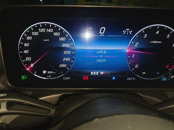 Mercedes-Benz C-Class 2023, 34100 км, за 28959 USD - фото 16