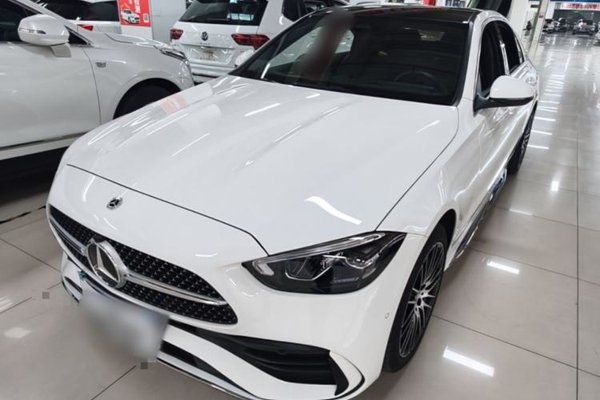 Mercedes-Benz C-Class · 2023 год