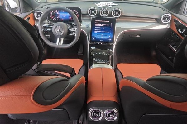 Mercedes-Benz C-Class 2023, 41100 км, за 29985 USD - фото 12