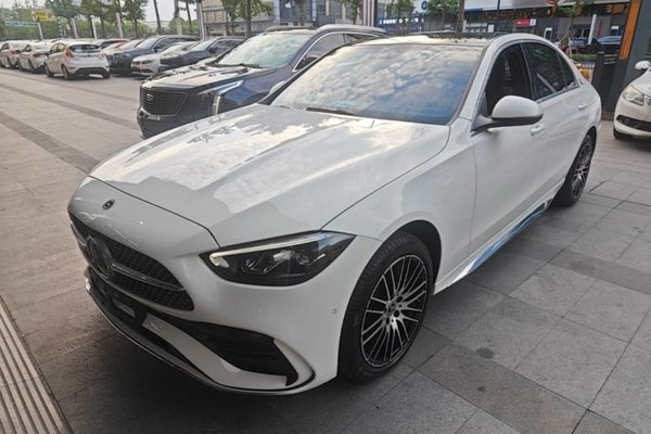 Mercedes-Benz C-Class · 2023 год