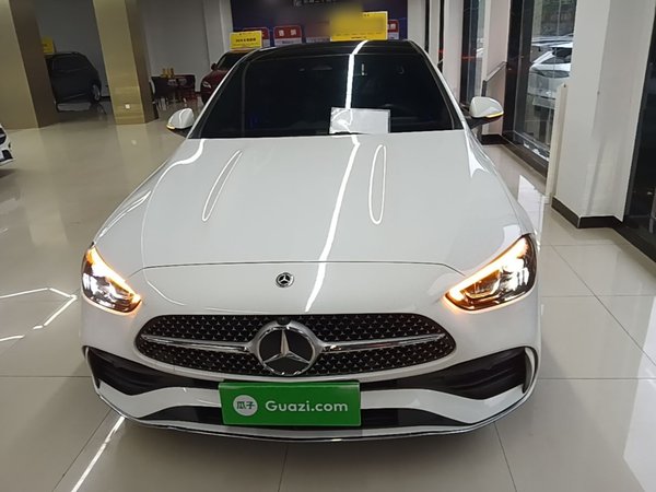 Mercedes-Benz C-Class 2023, 46100 км, за 30794 USD
