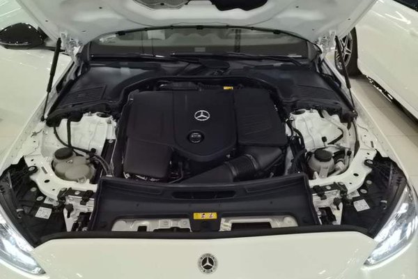 Mercedes-Benz C-Class 2024, 11700 км, за 35725 USD - фото 30