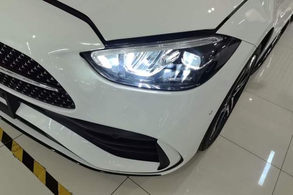 Mercedes-Benz C-Class 2024, 11700 км, за 35725 USD - фото 8