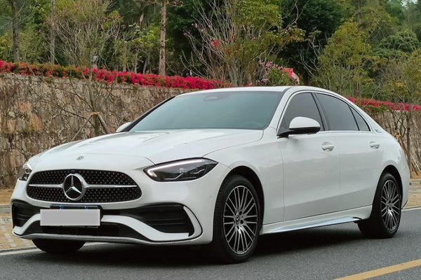 Mercedes-Benz C-Class · 2024 год