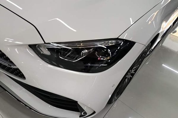 Mercedes-Benz C-Class 2024, 16500 км, за 33049 USD - фото 9