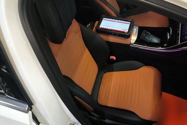 Mercedes-Benz C-Class 2024, 16500 км, за 33049 USD - фото 28
