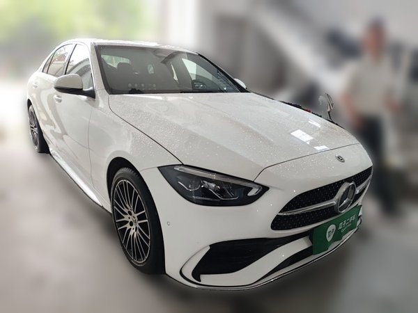 Mercedes-Benz C-Class 2024, 23900 км, за 29959 USD