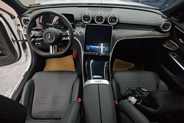 Mercedes-Benz C-Class 2024, 26400 км, за 35547 USD - фото 13