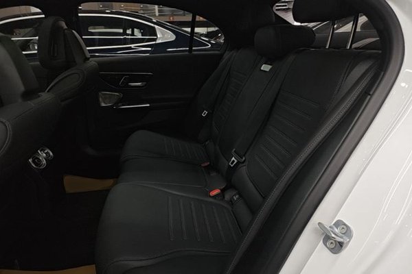 Mercedes-Benz C-Class 2024, 26400 км, за 35547 USD - фото 20