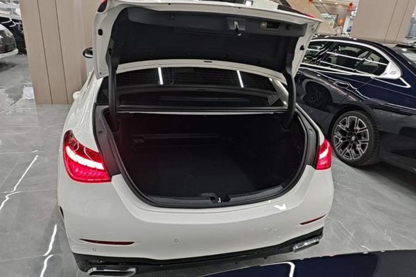 Mercedes-Benz C-Class 2024, 26400 км, за 35547 USD - фото 22