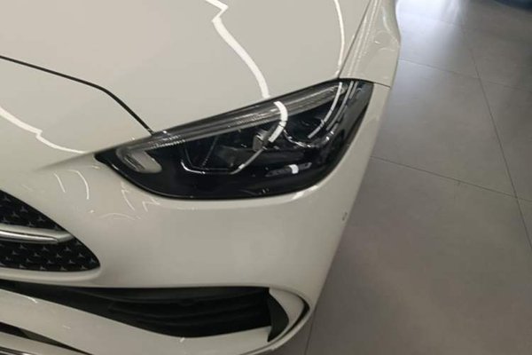 Mercedes-Benz C-Class 2024, 27100 км, за 31399 USD - фото 9