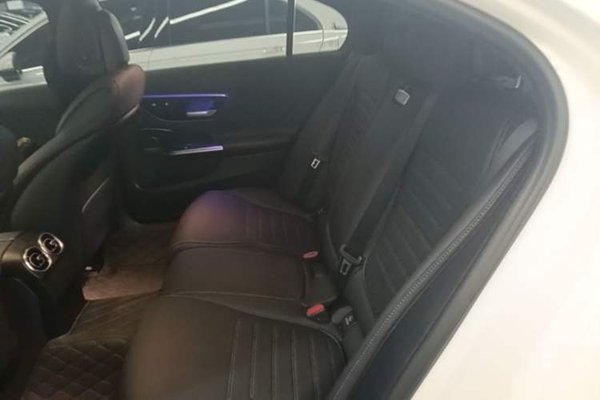 Mercedes-Benz C-Class 2024, 27100 км, за 31399 USD - фото 20