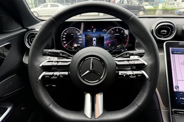 Mercedes-Benz C-Class 2024, 33900 км, за 32573 USD - фото 13