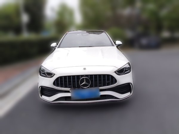 Mercedes-Benz C-Class 2024, 49300 км, за 32073 USD