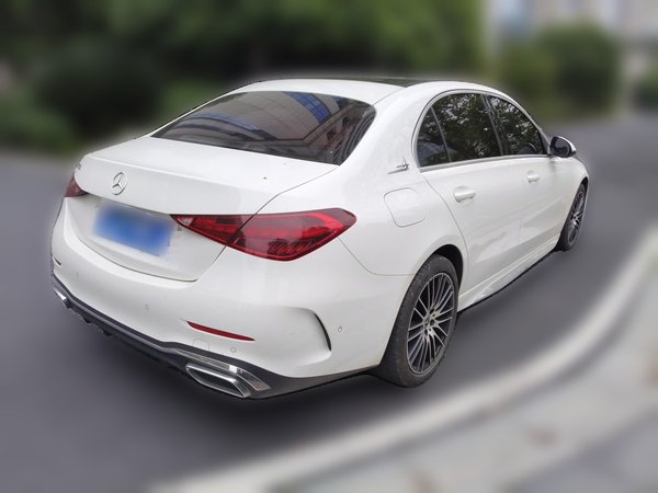 Mercedes-Benz C-Class 2024, 49300 км, за 32073 USD - фото 6