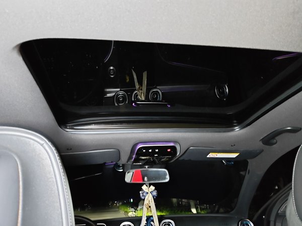 Mercedes-Benz C-Class 2025, 13899 км, за 33659 USD - фото 11