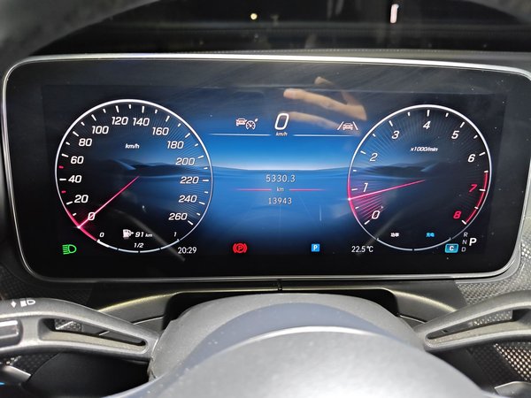 Mercedes-Benz C-Class 2025, 13899 км, за 33659 USD - фото 19