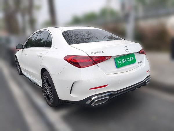 Mercedes-Benz C-Class 2025, 10800 км, за 36652 USD