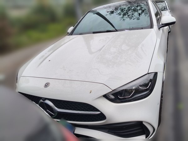 Mercedes-Benz C-Class 2025, 10800 км, за 36652 USD