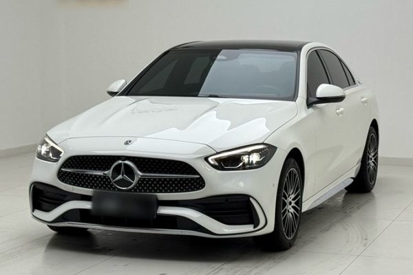 Mercedes-Benz C-Class · 2025 год