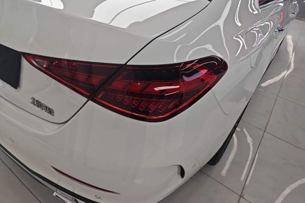 Mercedes-Benz C-Class 2026, 3300 км, за 39393 USD - фото 9