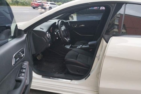 Mercedes-Benz CLA 2016, 90400 км, за 12051 USD - фото 13