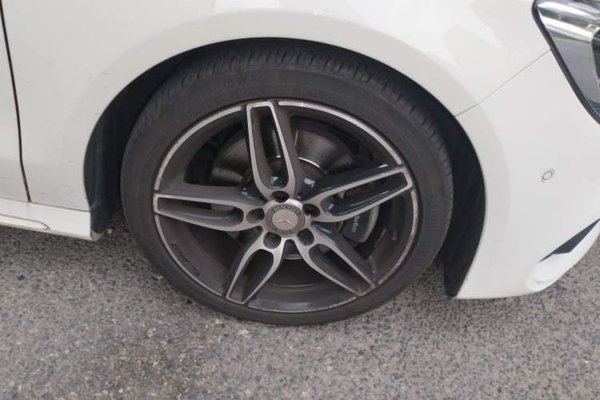 Mercedes-Benz CLA 2016, 90400 км, за 12051 USD