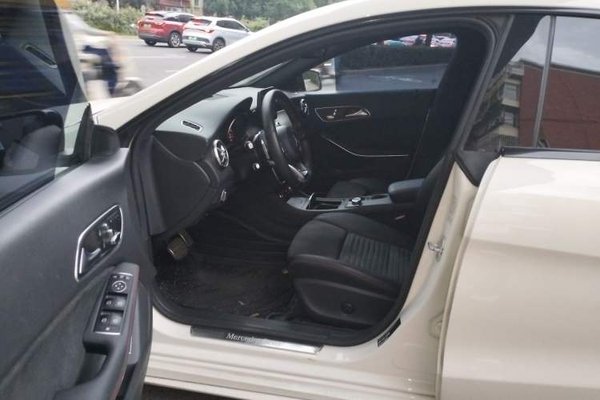 Mercedes-Benz CLA 2016, 90400 км, за 12051 USD - фото 12