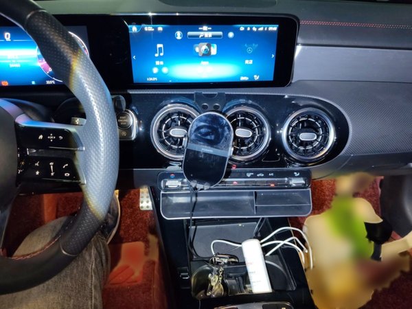 Mercedes-Benz CLA 2024, 24500 км, за 28073 USD - фото 12