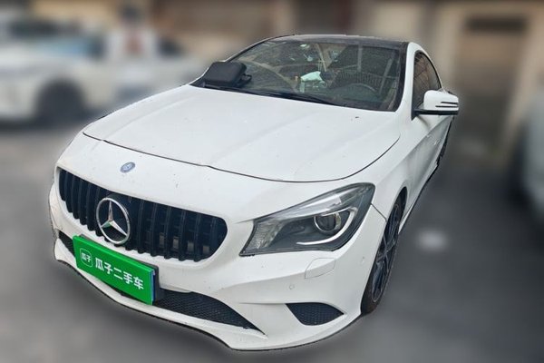 Mercedes-Benz CLA · 2015 год