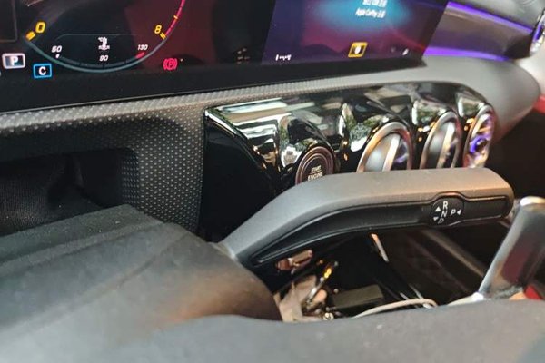 Mercedes-Benz CLA AMG 2021, 40900 км, за 30811 USD - фото 14