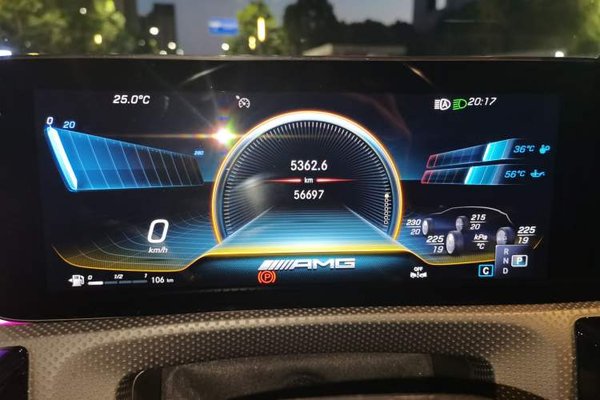 Mercedes-Benz CLA AMG 2021, 56600 км, за 30610 USD - фото 11