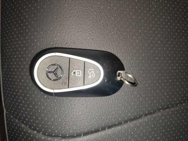 Mercedes-Benz CLE 2025, 5300 км, за 48586 USD - фото 9