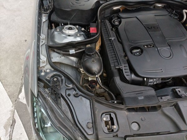 Mercedes-Benz CLS 2012, 214800 км, за 11831 USD - фото 7