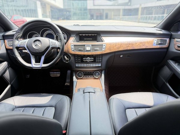 Mercedes-Benz CLS 2013, 109200 км, за 28281 USD - фото 9