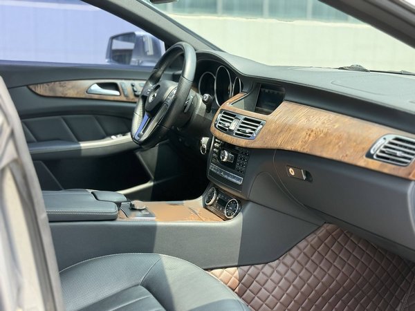 Mercedes-Benz CLS 2013, 109200 км, за 28281 USD - фото 15