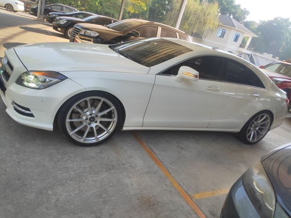 Mercedes-Benz CLS 2013 CLS 350 Estate Luxury Model, 2013 года