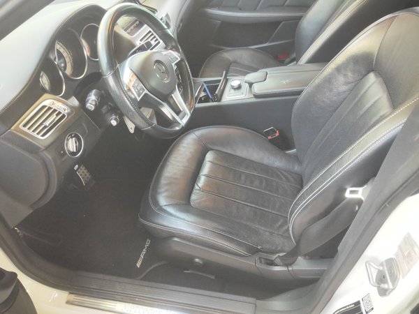 Mercedes-Benz CLS 2013, 124700 км, за 36835 USD - фото 12