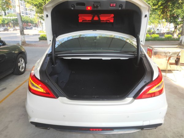 Mercedes-Benz CLS 2013, 124700 км, за 36835 USD - фото 16