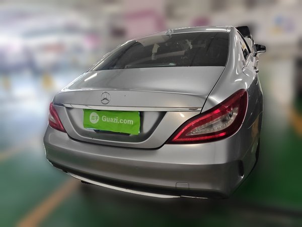 Mercedes-Benz CLS 2015, 105600 км, за 18520 USD