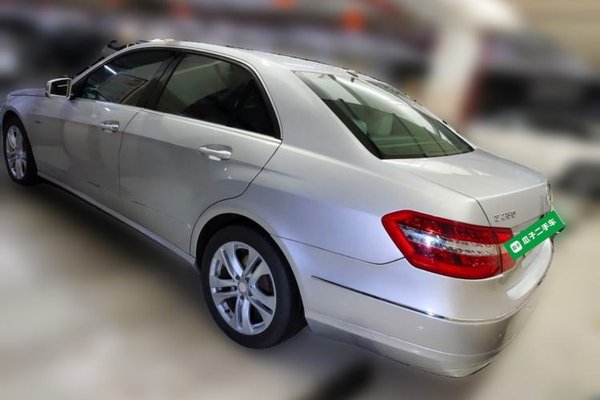 Mercedes-Benz E-Class 2010, 155600 км, за 4707 USD