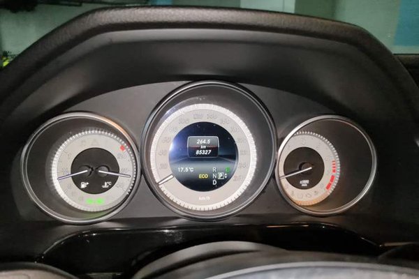 Mercedes-Benz E-Class 2014, 85300 км, за 9707 USD - фото 11