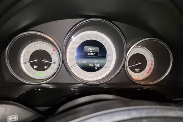 Mercedes-Benz E-Class 2014, 85300 км, за 9707 USD - фото 12