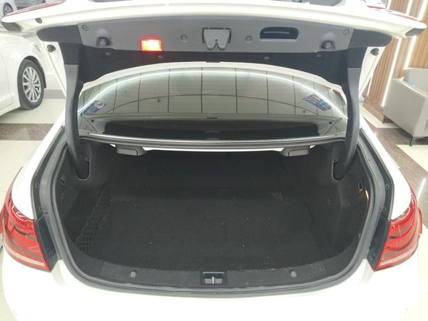 Mercedes-Benz E-Class 2014, 129300 км, за 10934 USD - фото 22