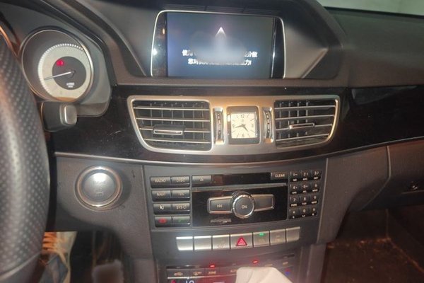 Mercedes-Benz E-Class 2015, 118800 км, за 11850 USD - фото 12