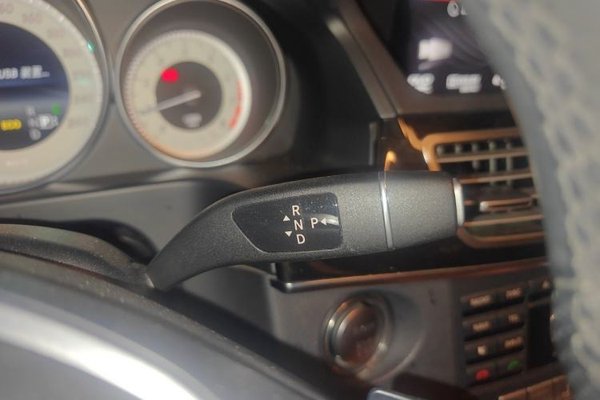 Mercedes-Benz E-Class 2015, 118800 км, за 11850 USD - фото 13