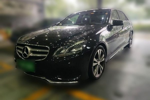 Mercedes-Benz E-Class · 2015 год